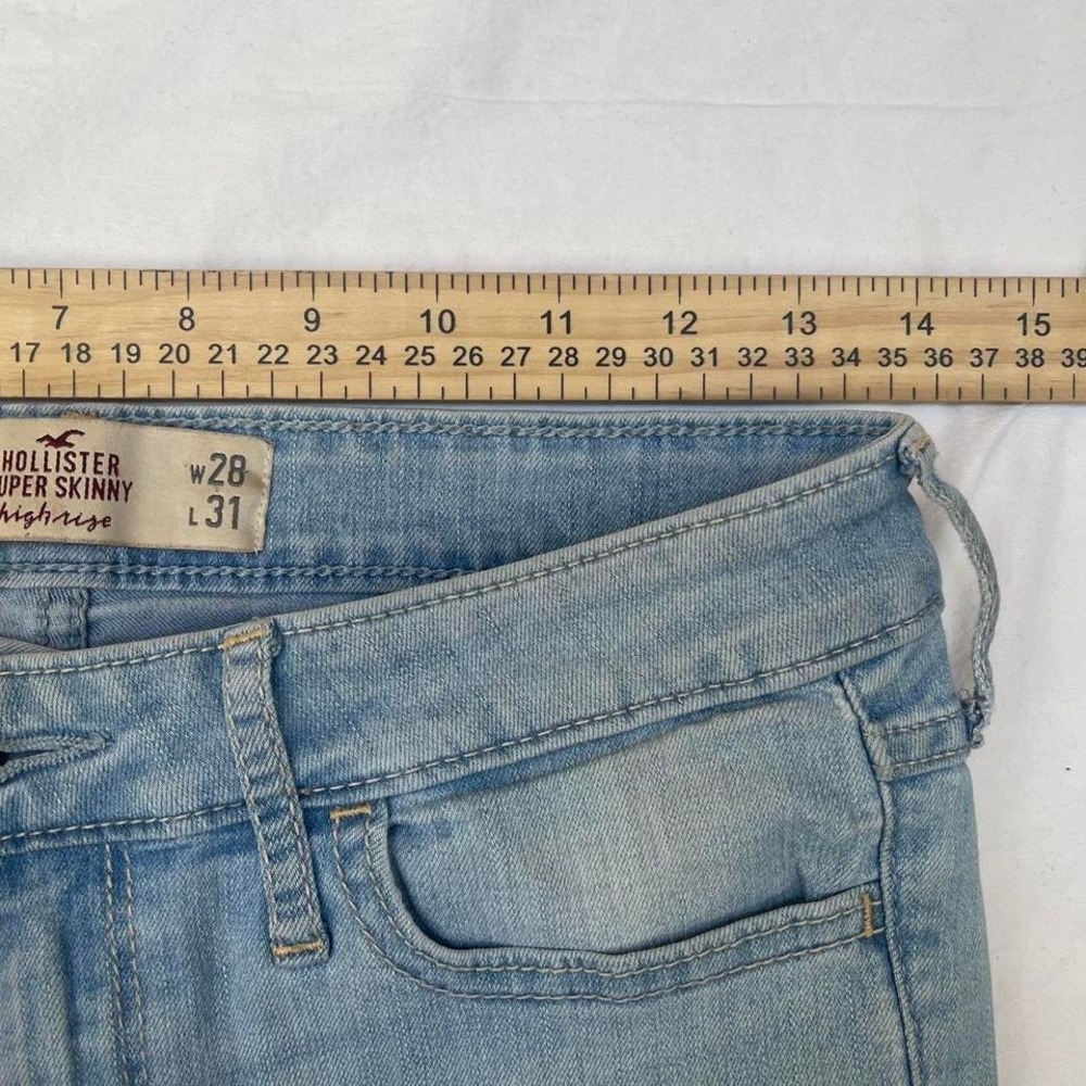 Hollister light wash woman's jeans - Picture 4 of 5